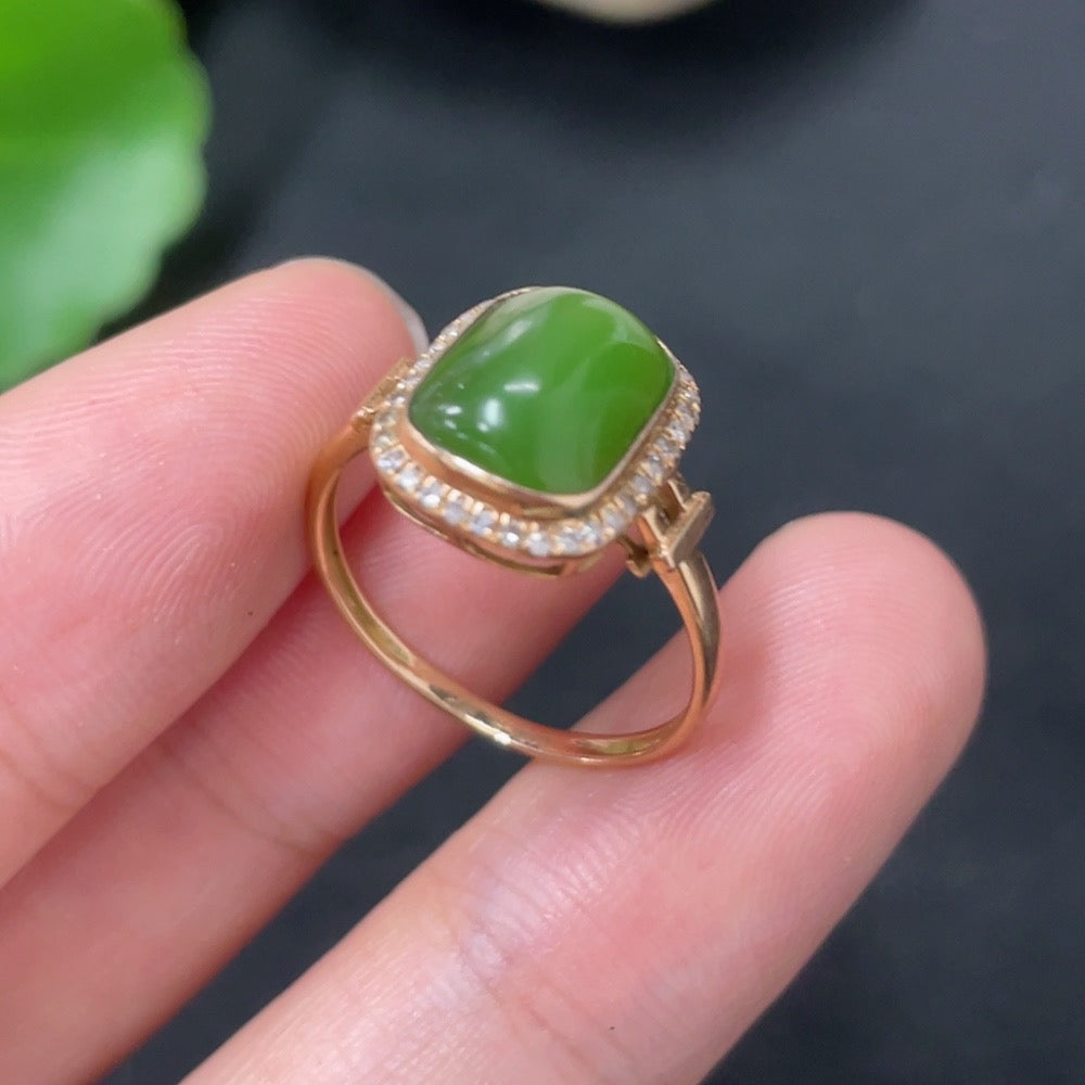 Hetian Jade Jasper Inlaid Ring 18k Gold with Diamond Size 11 Total Weight Approx. 1.7g