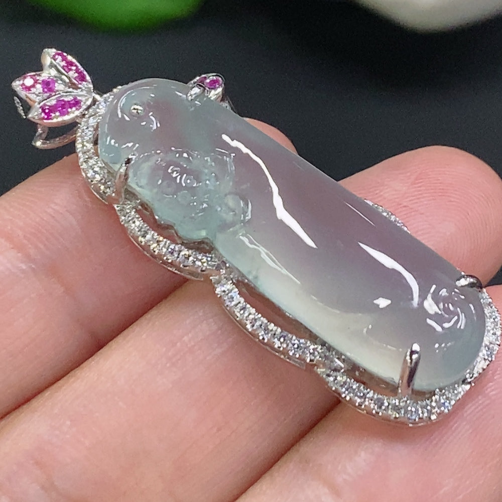 Jadeite Pendant with 18K Gold Setting, Total Weight Approximately 7.5g (Colorless Accent Stones are Diamonds)