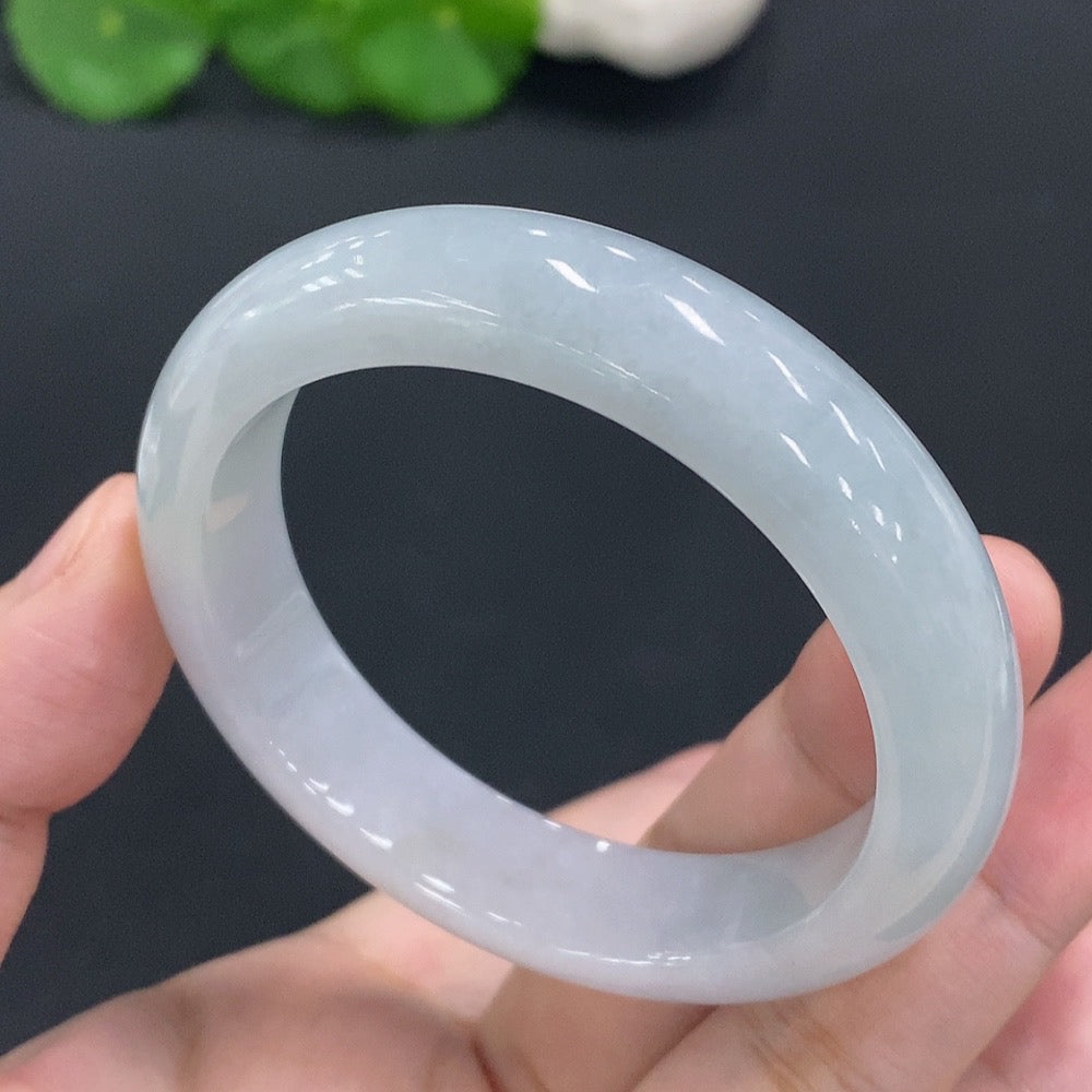 Jadeite Round Bracelet Size 51 Total Weight 48.724g