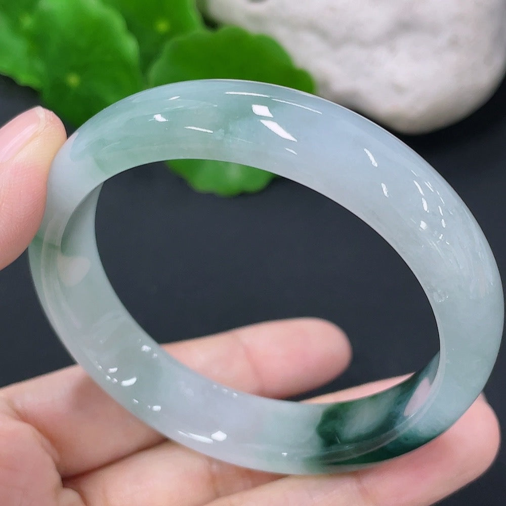 Jadeite Concubine Bracelet