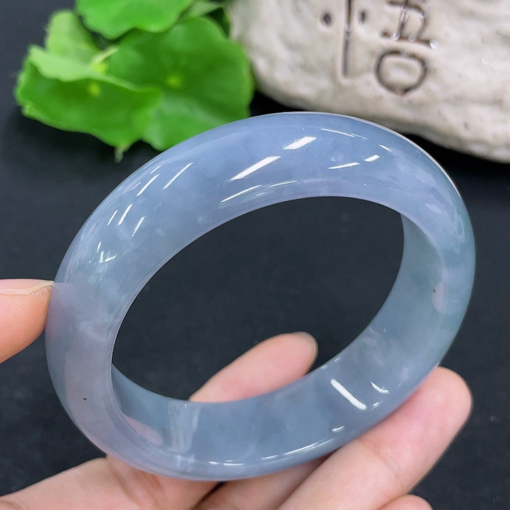 Jadeite Round Bangle