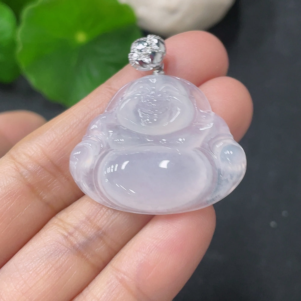 Jadeite Buddha pendant with 18K gold clasp, accented with small diamonds, crafted by HUILIU HQ, weighing approximately 6 grams.