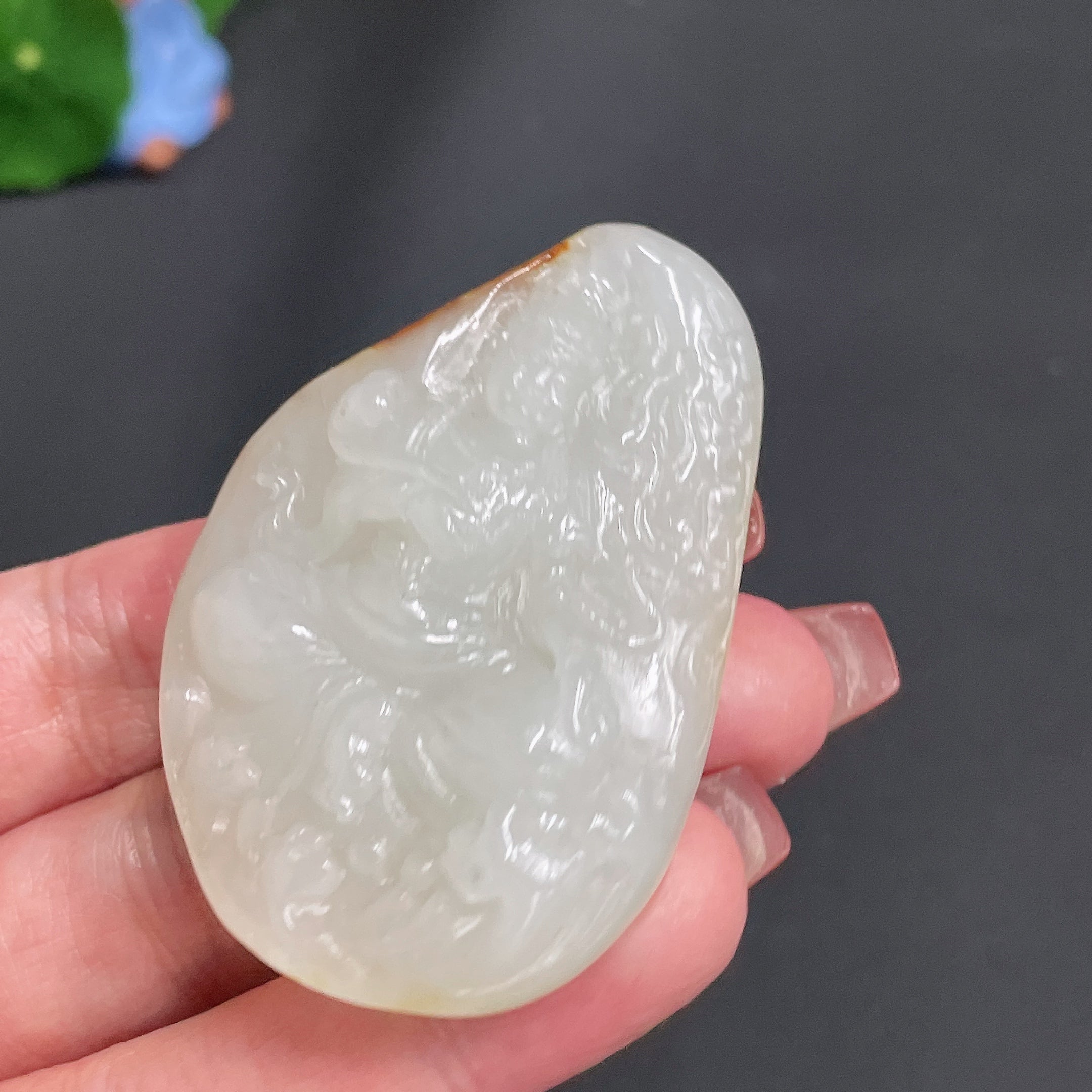 Hetian Jade Pendant Guanyin Total weight approx. 41.3g Undetermined skin color origin