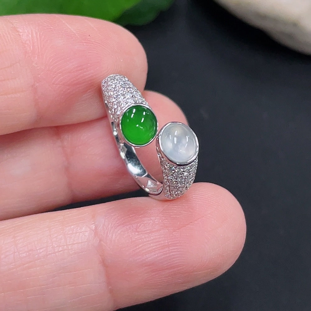 Jadeite Cabochon Ring 18K Gold Non-Diamond Size 11 Total Weight Approx. 3.2g