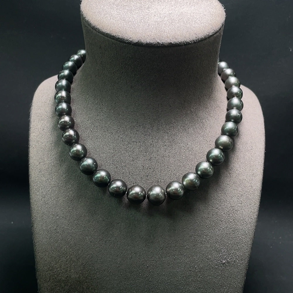 Seawater Pearl Necklace . -12.4mm Non- Setting with White Pearls | Huiliu Certified