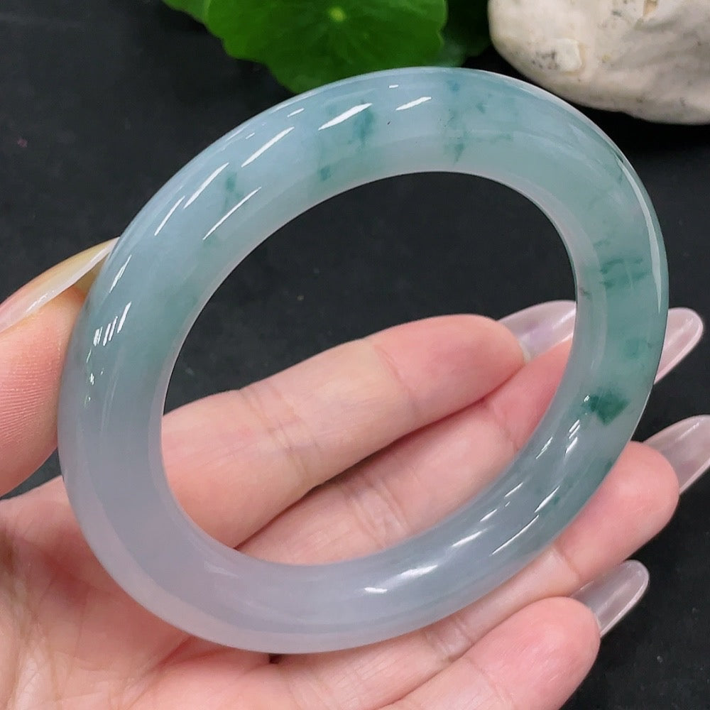 HUILIU HQ jadeite round bangle, size 56.8, featuring smooth polished jade with a total weight of 74.9g.