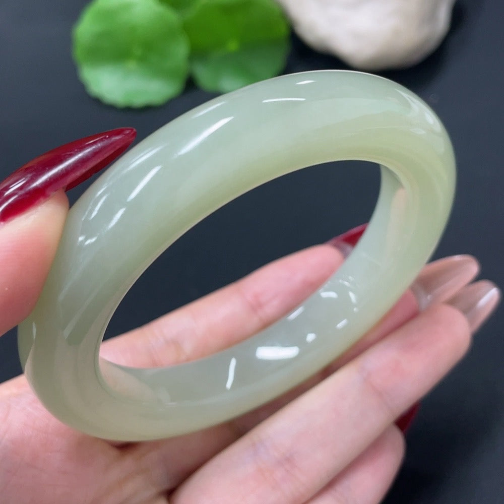 Hetian Jade Round Bracelet Size 58 Total Weight About 76.9g