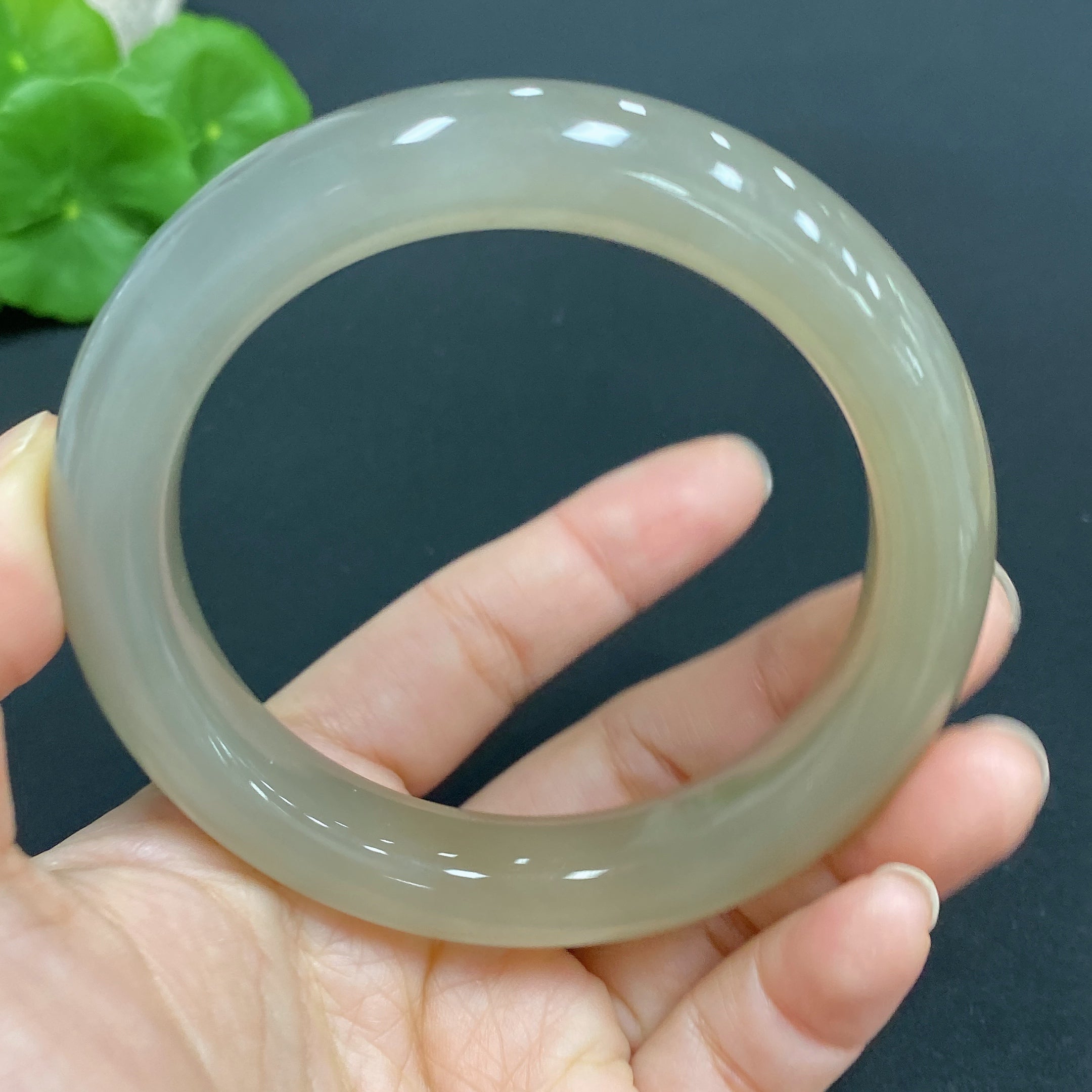 Hetian Jade Round Bracelet, . | Huiliu Certified