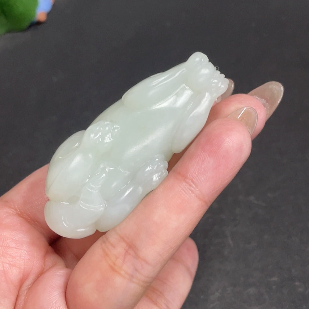 Hetian Jade Pendant, Auspicious Beast, Total Weight: Approx. 67.4g