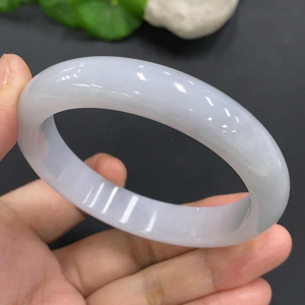 Jadeite Regular Bangle Size 57.7