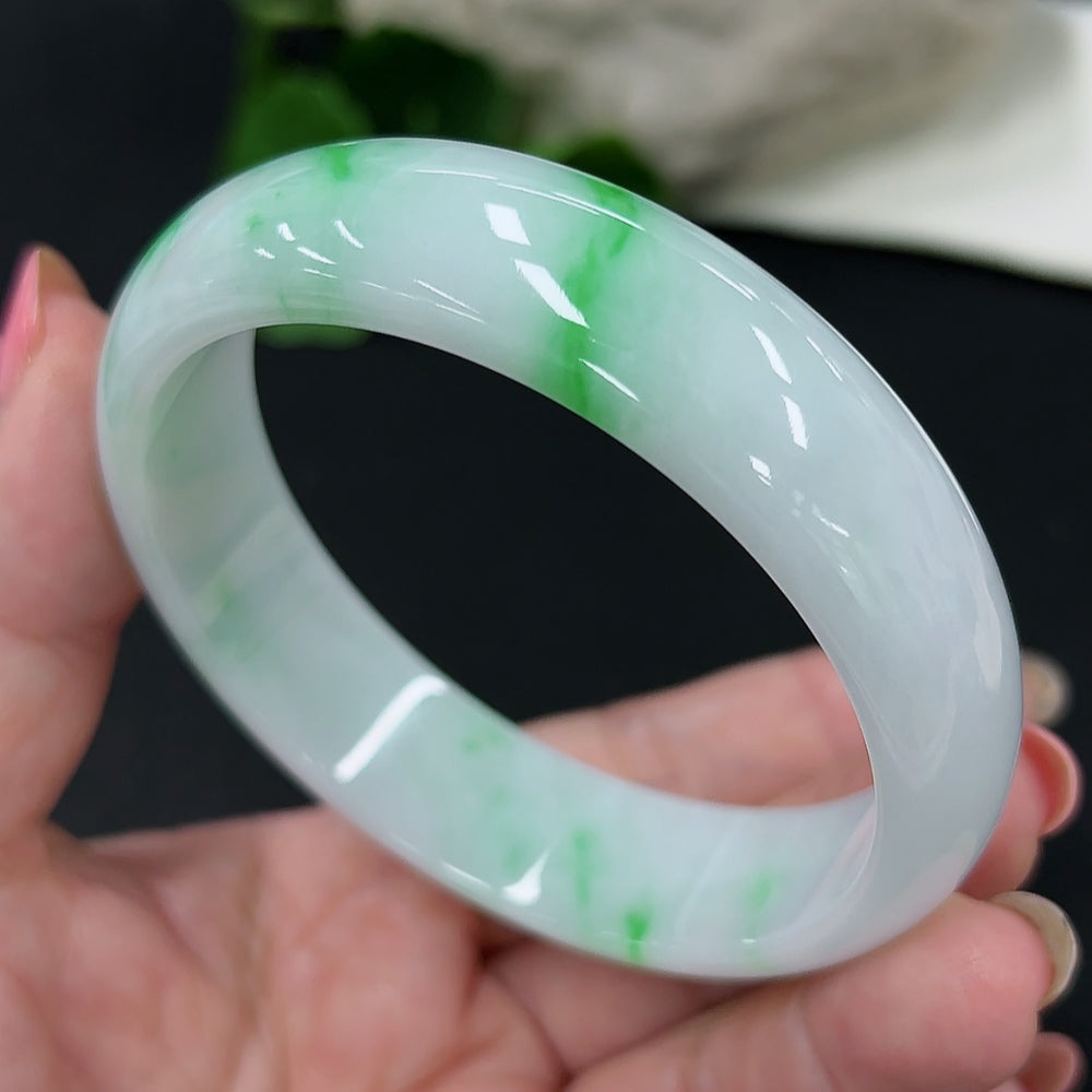 Jadeite Round Bangle