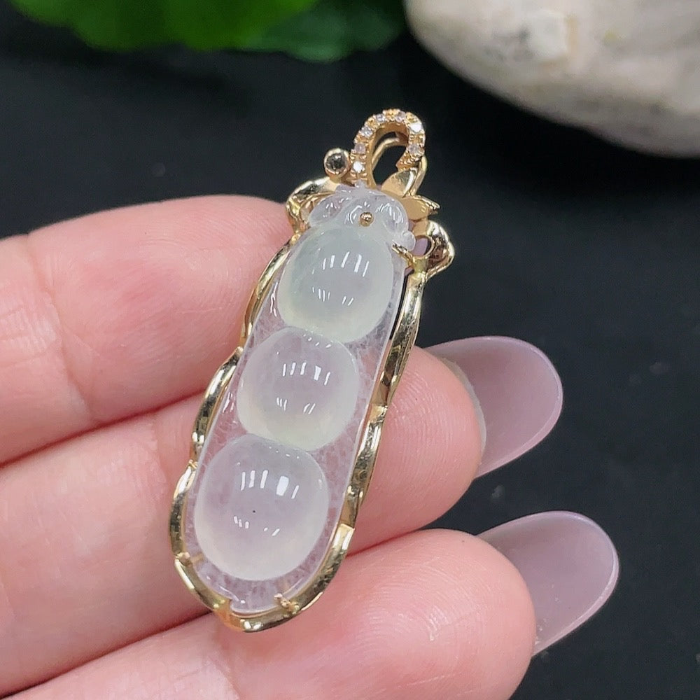 Jadeite Fu Dou Pendant . (With Diamond Accents) | Huiliu Certified