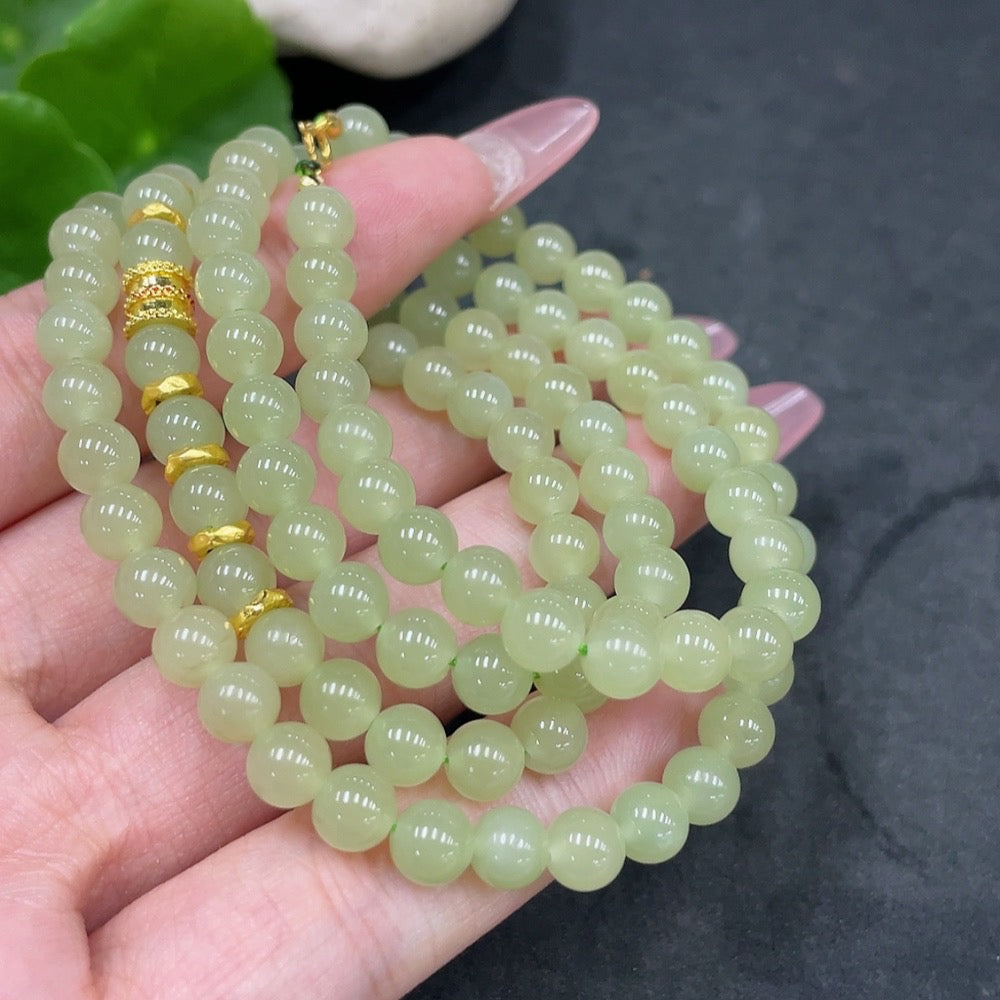 Hetian Jade Bead Necklace, Approx. 5.7mm, Total Weight About 34.7g, Small Bead Clasp 18k Gold, Marked Red Gold Content 99%, Others Unmarked Surface Tested Gold Content 97%