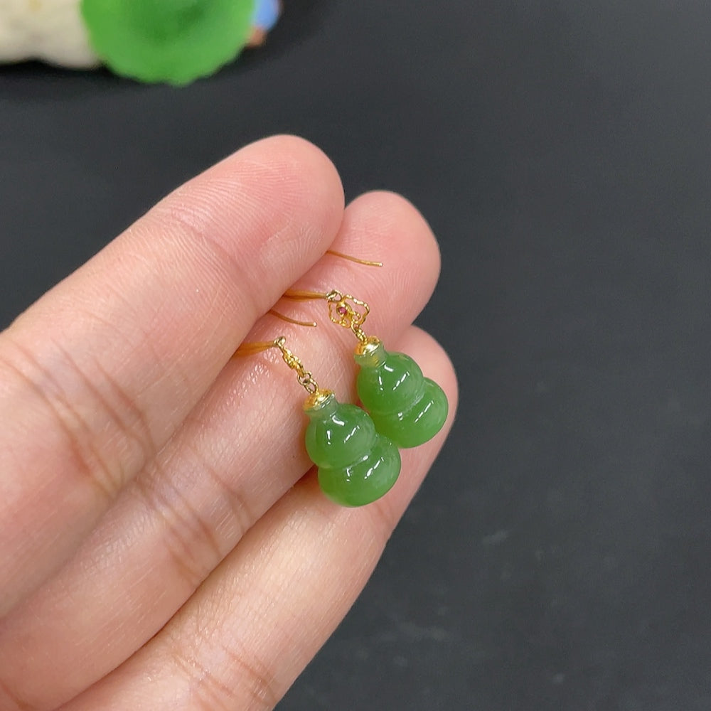 Huiliu HQ Hetian Jade inlaid earrings featuring gourd design, handcrafted with no stamp content, certified jade jewelry.