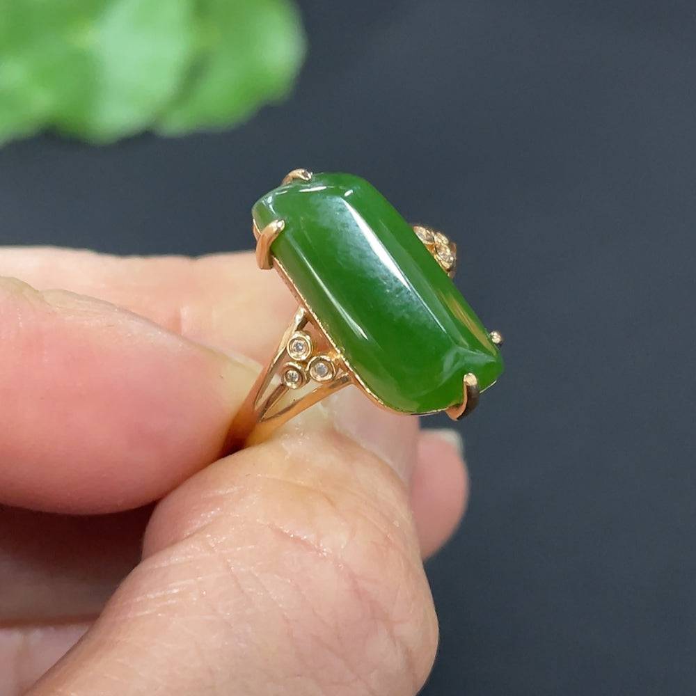 Huiliu HQ Hetian Jade Jasper ring with diamond accents, inlaid design, showcasing intricate craftsmanship and vibrant green jade.