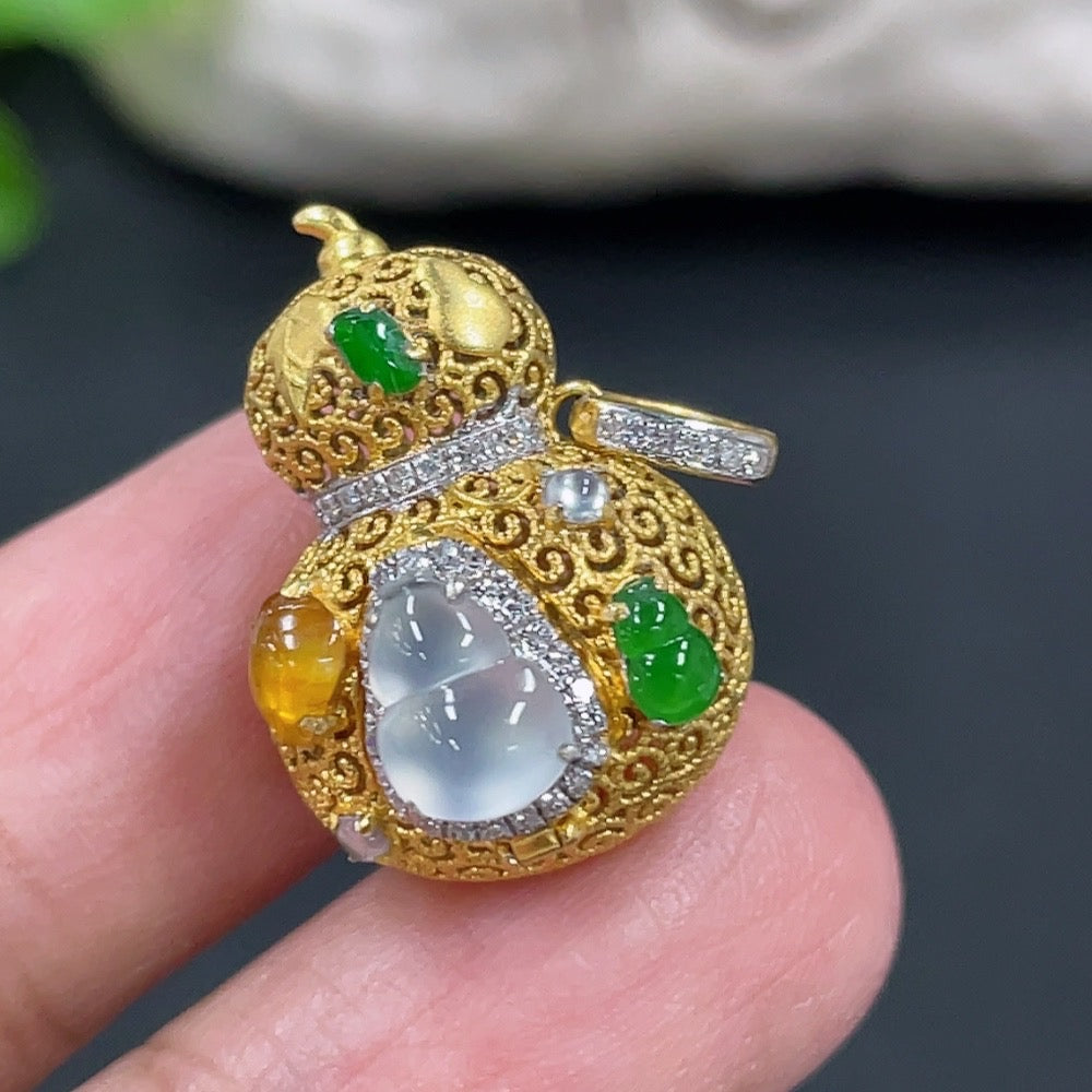 Jadeite Gourd Pendant with 18K Gold and Diamond Accents