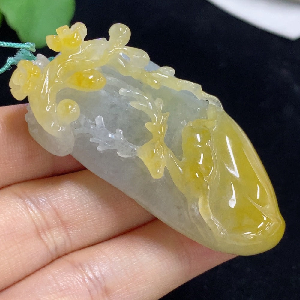 Jadeite Deer Pendant, . | Huiliu Certified