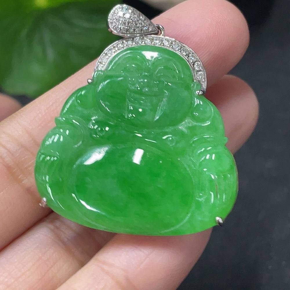 Jadeite inlaid Buddha pendant with 18k gold and diamond accents, crafted by HUILIU HQ, showing detailed Buddha figure and jewelry design.