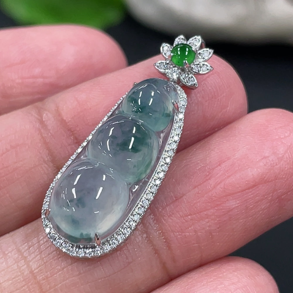 Jadeite Lucky Bean Pendant with 18K Gold and Diamond Accents, Total Weight Approx. 2.67g