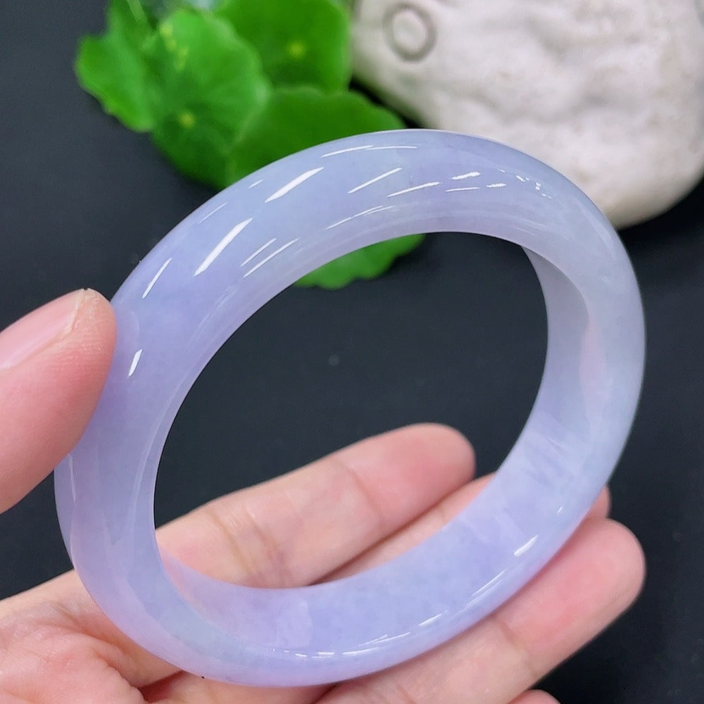 Jadeite Round Bangle