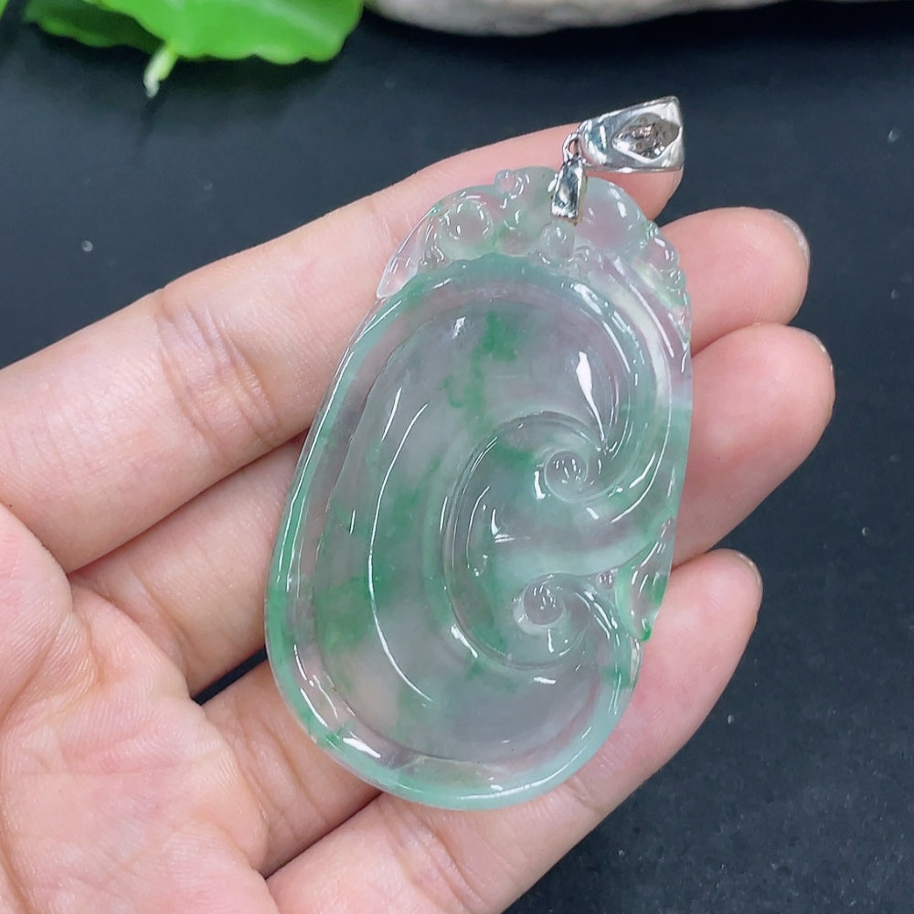 Jadeite Pendant Ruyi 18k with Diamond Accents Total Weight Approx. 18.9g