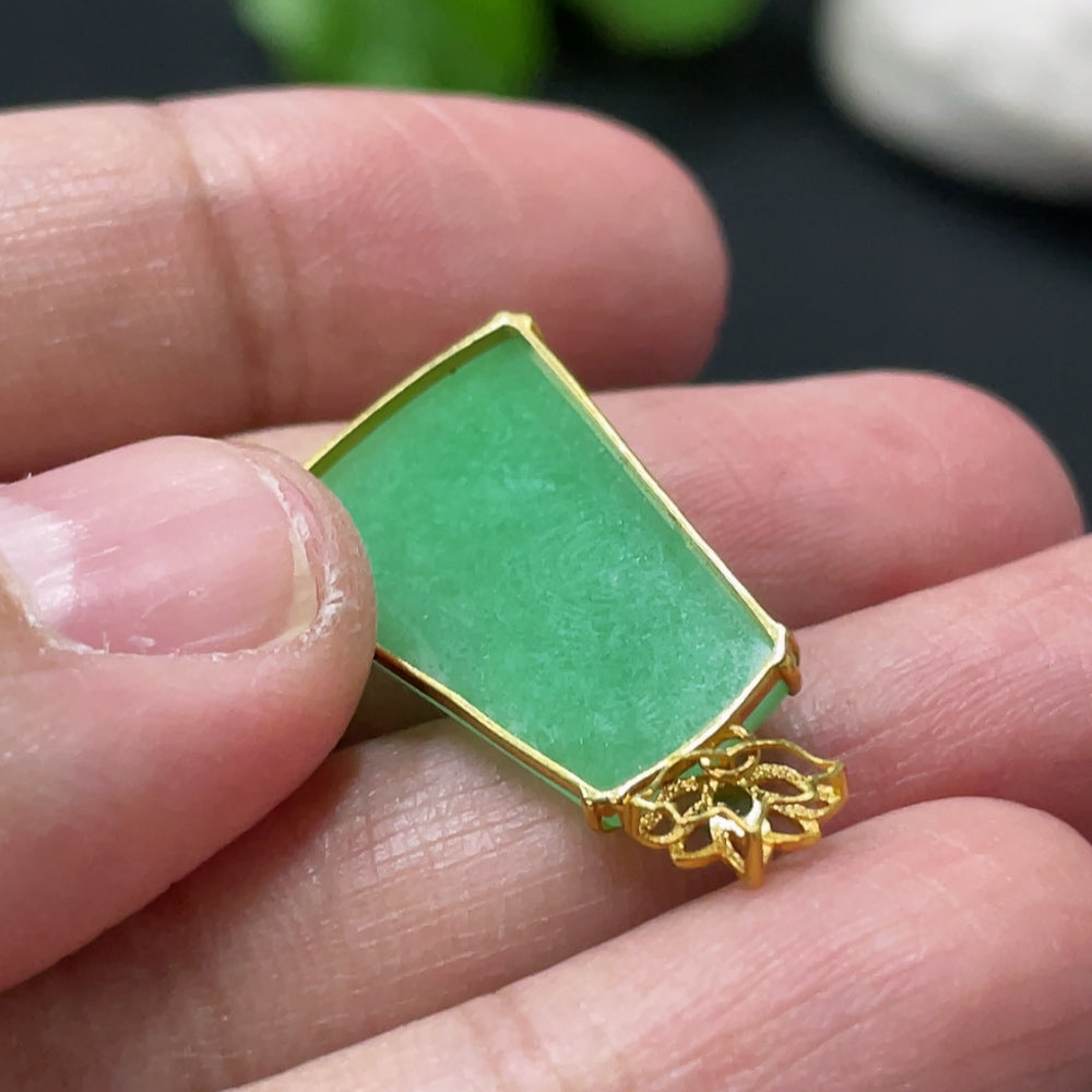 Jadeite Plain Pendant Necklace 18k Gold Inlaid Total Weight Approx.1.4g