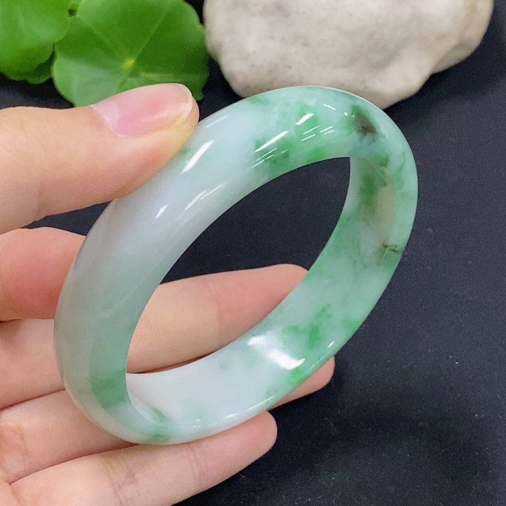 Jadeite Round Bangle