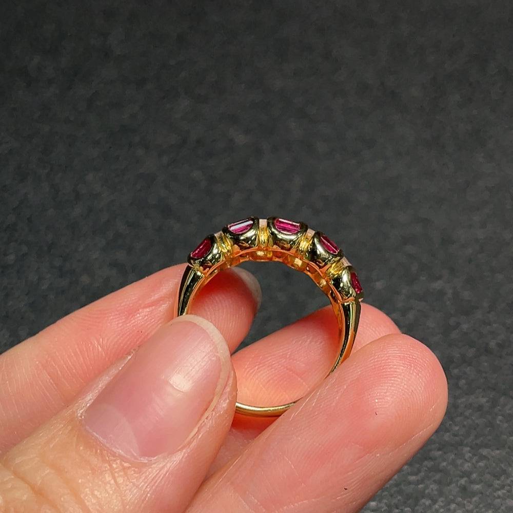 Huiliu Certified ruby ring with diamond accents, showcasing vibrant red gemstones and sparkling diamond details.