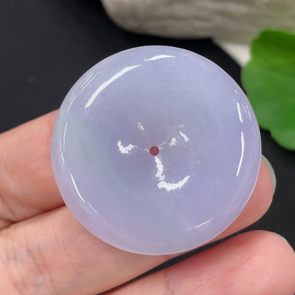 Jadeite Peace Knot Pendant Total Weight Approx. 13.7g