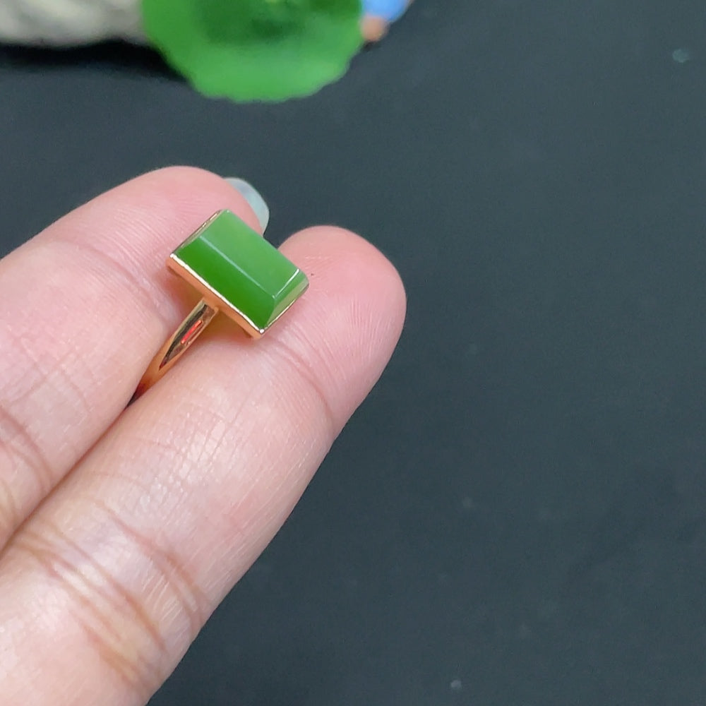 Hetian Jade Inlaid Ring Size 14.5 Total Weight Approx. 1.8g 18k
