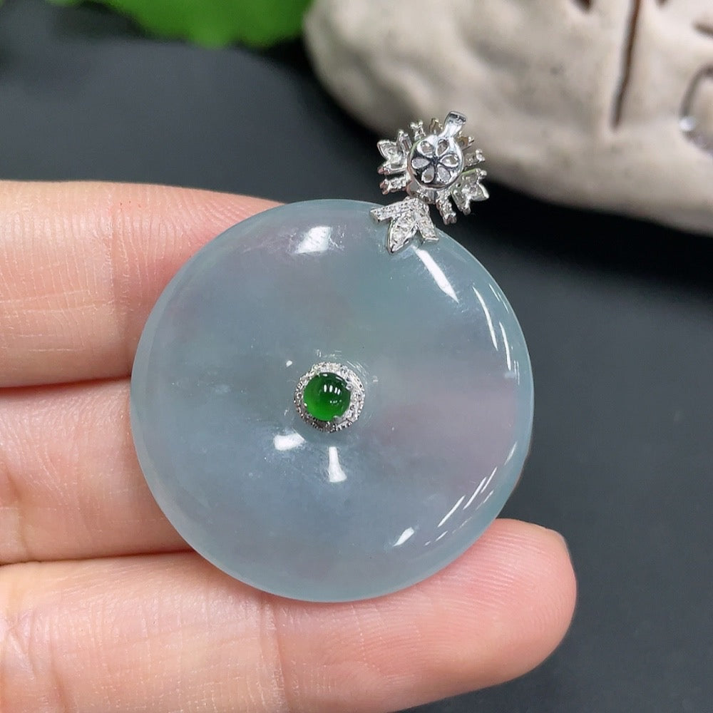 Jadeite Pendant Peace Buckle 18k