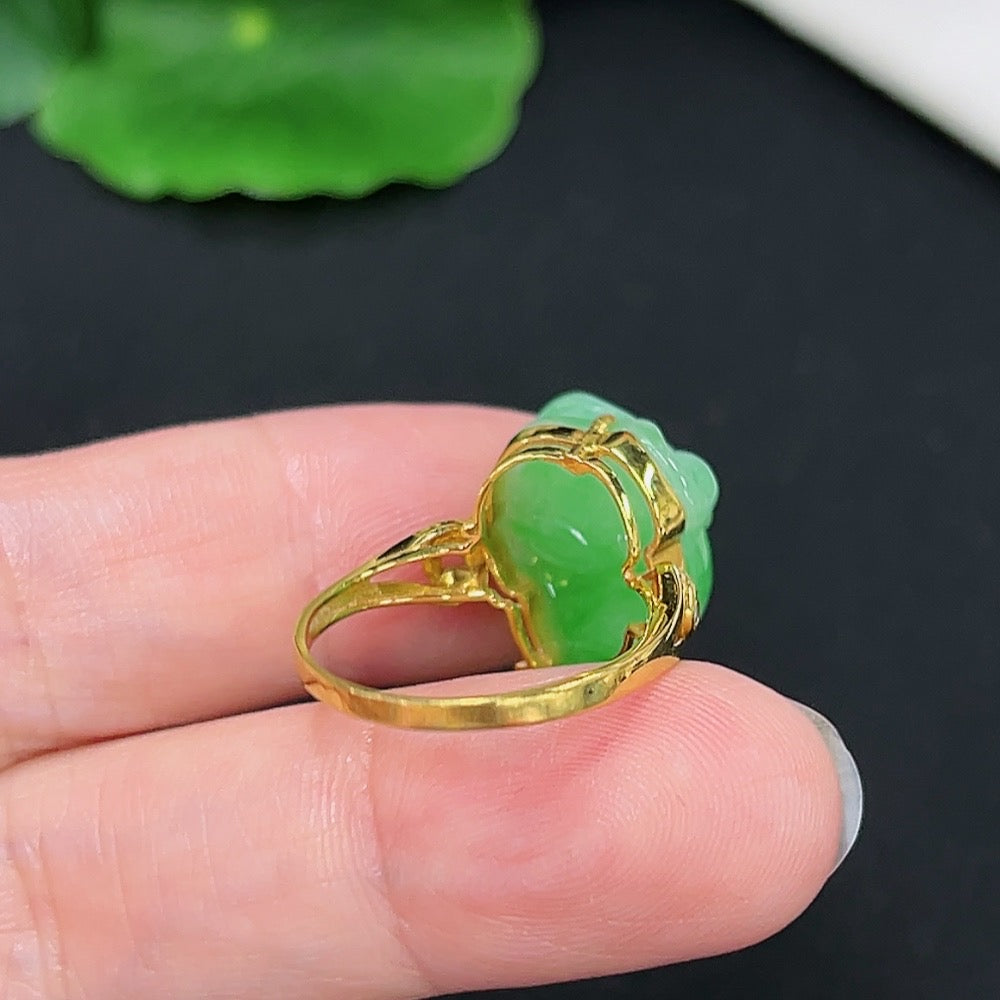 Jadeite Inlaid Ring 18k with Diamond Size 14 Total Weight Approx. 4.1g