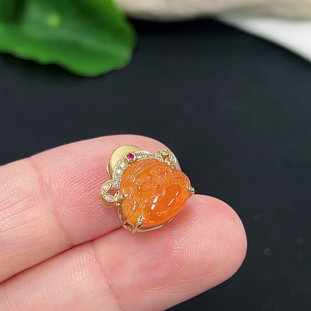 Jadeite Maitreya Buddha inlay pendant 18K gold (with colorless diamond inlays) (Color origin undetermined)