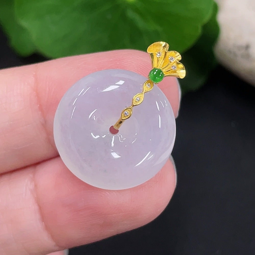 Jadeite Safety Buckle Pendant, 18K Gold, Total Weight Approx. 3.8g (with Diamond Accents)