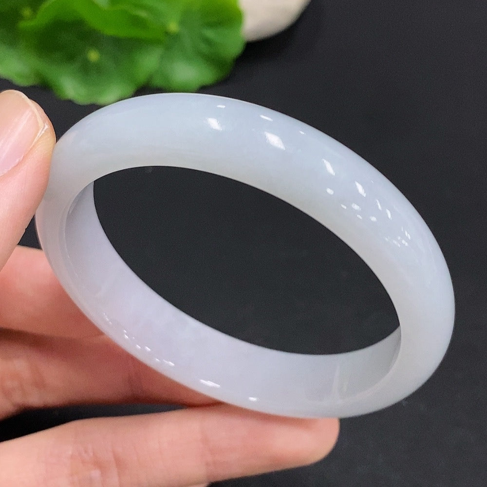 Jadeite Concubine Bracelet Total Weight Approx. 42.3g Size 55.5/50
