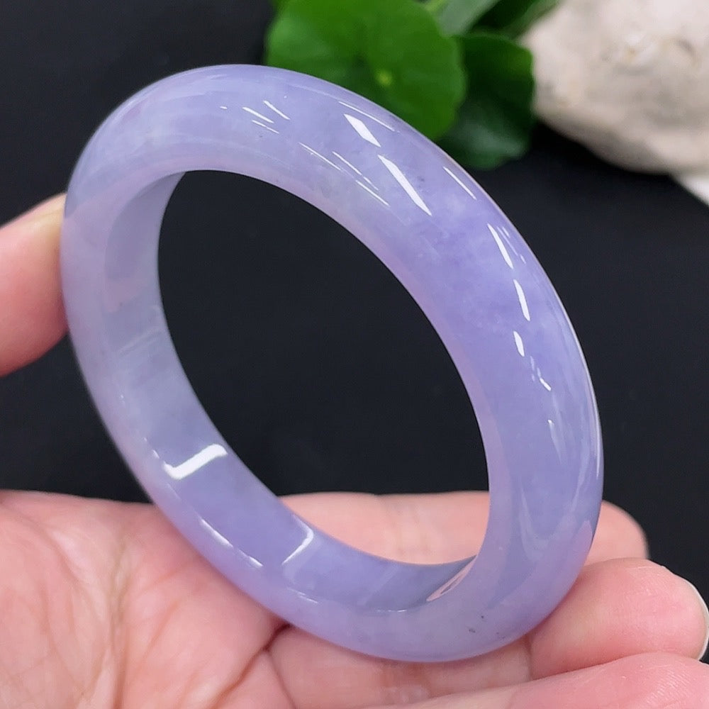 Jadeite Round Bangle Size 55.8 Total Weight Approx. 63g