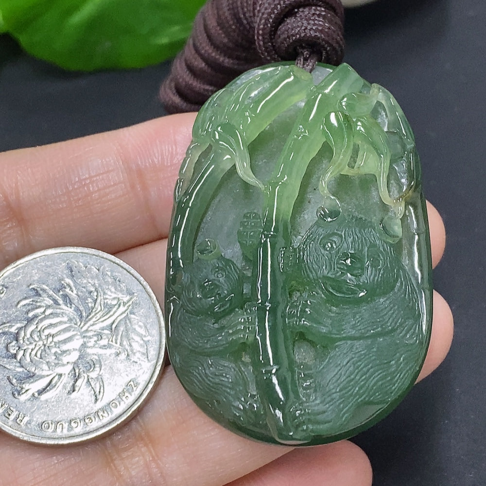 Jadeite pendant featuring a cute little bear design, weighs approximately 36.29g, with a rope for wearing, by HKHQ.