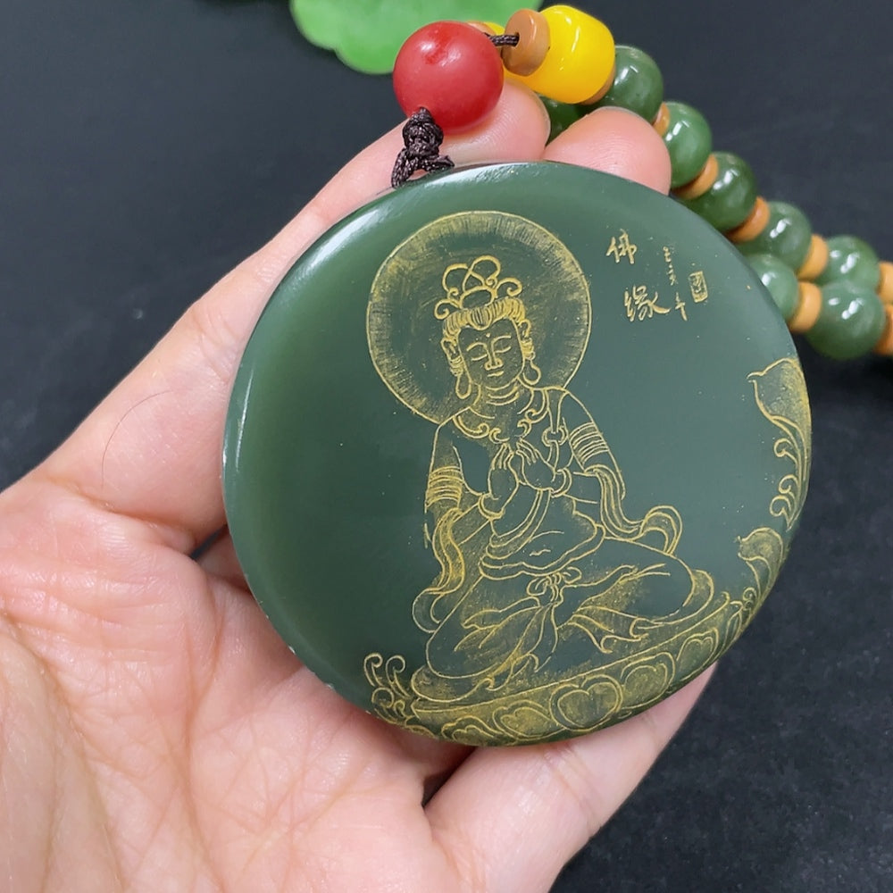 HKHQ Hetian Jade Pendant of Avalokitesvara with matching beads, weighing 157.4g including chain, crafted from high-quality jade.