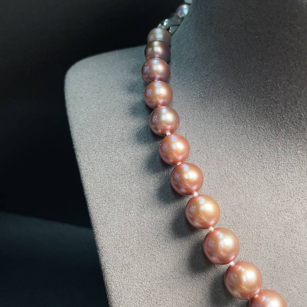 HUILIU HQ pearl bead necklace with non-gold pearls, 67.95g, 9-11.8mm size, featuring lustrous round pearls.