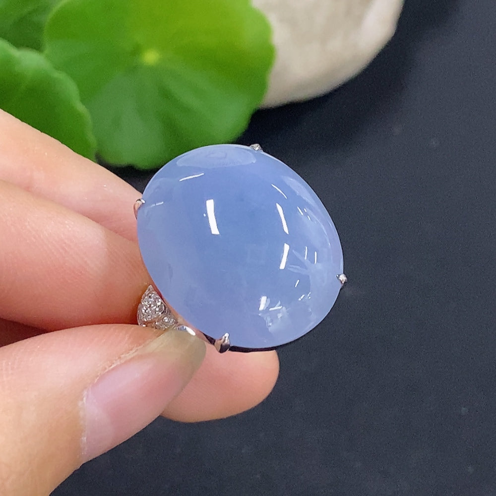 Jadeite Cabochon Ring in 18K Gold Size 15 Total Weight Approx. 9.8g (Diamond Accented)