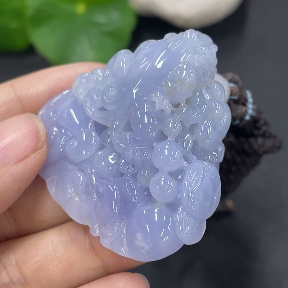 Jadeite Pendant . | Huiliu Certified