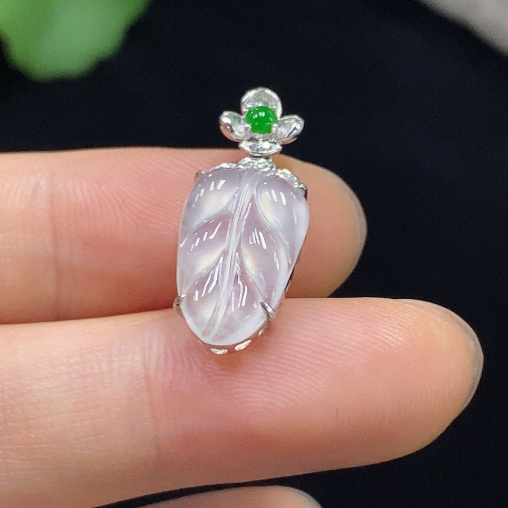 Jadeite Leaf Inlay Pendant 18k Total Weight Approx.1.4g