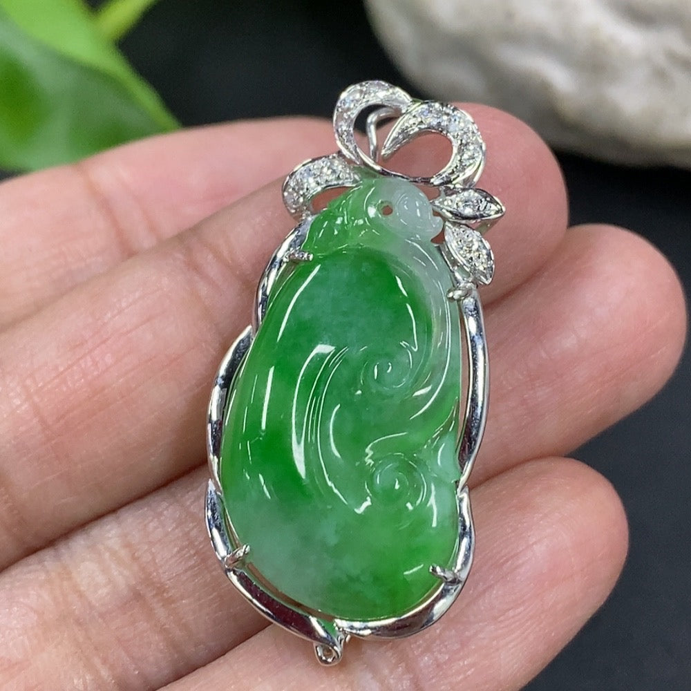 Jadeite Ruyi Pendant 18K Gold with Diamond Accents