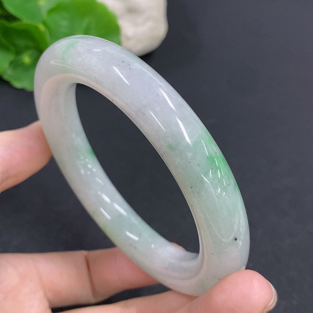 Jadeite Round Bangle