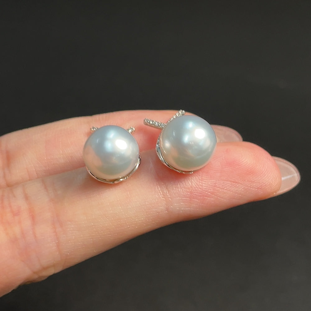 18K Sea Water Pearl Earrings (Non-Diamond) Total Weight Approx. 3.92g Size About 9.7mm