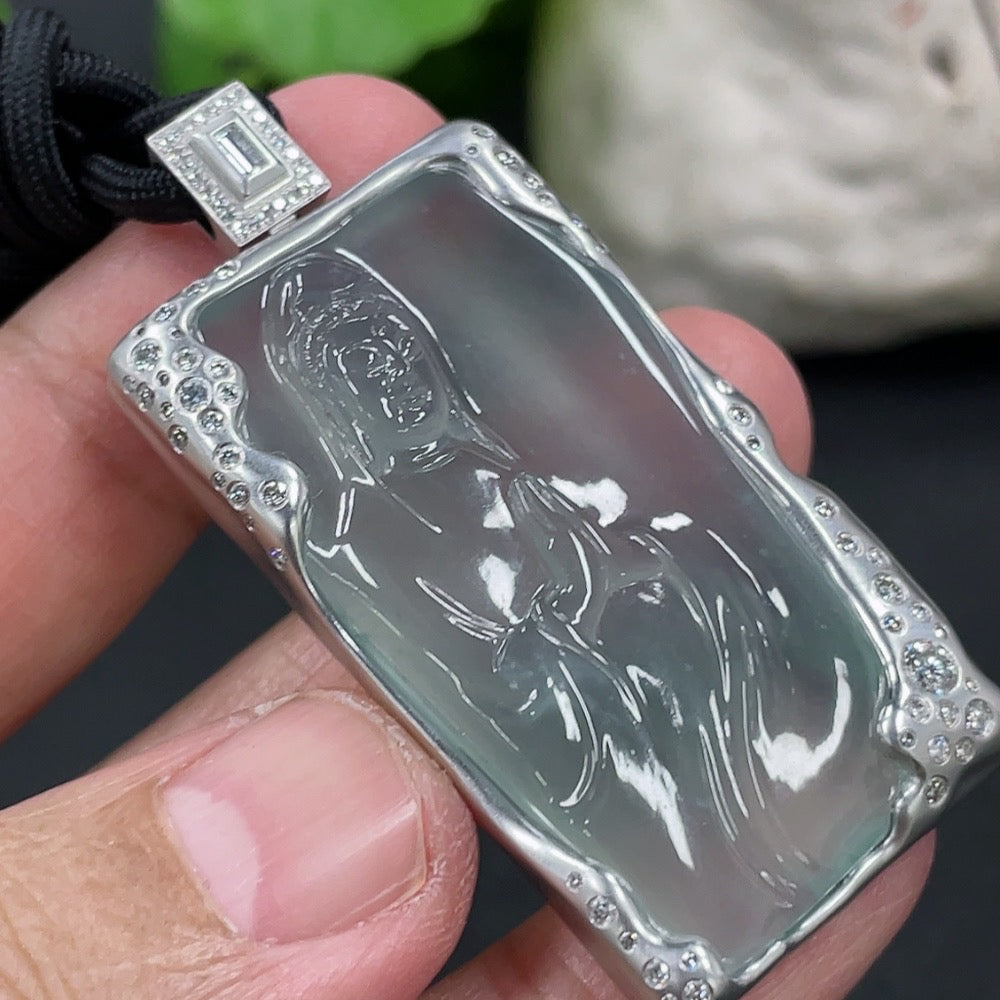 Jadeite Guanyin Pendant with 18K Gold and Diamond Setting, Total Weight Including Rope Approximately 21g, Overall Card Dimensions