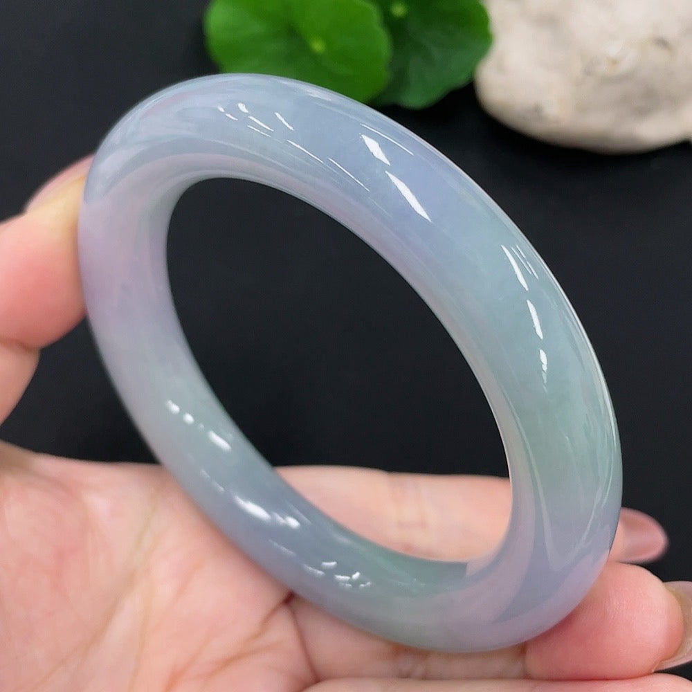 Jadeite Round Bangle Size 59.4 Total Weight Approx. 82g