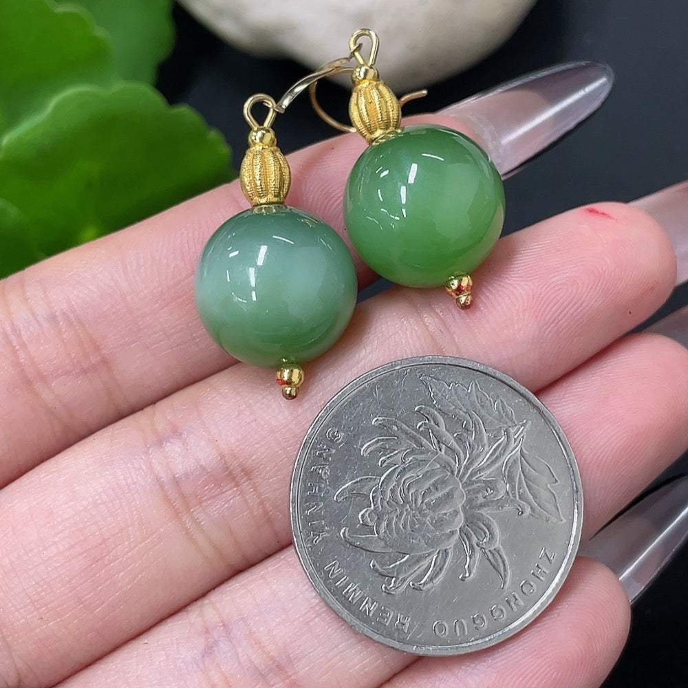 Hetian Jade Inlaid Earrings (Marked in Red + String Non-Gold, Rest 18k Gold, Card 14mm Approx., Total Weight Approx. 9.6g)