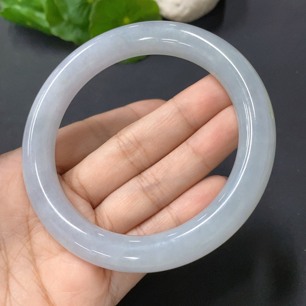 JadeiteRound Bangle 59.3 Circumference | Huiliu Certified