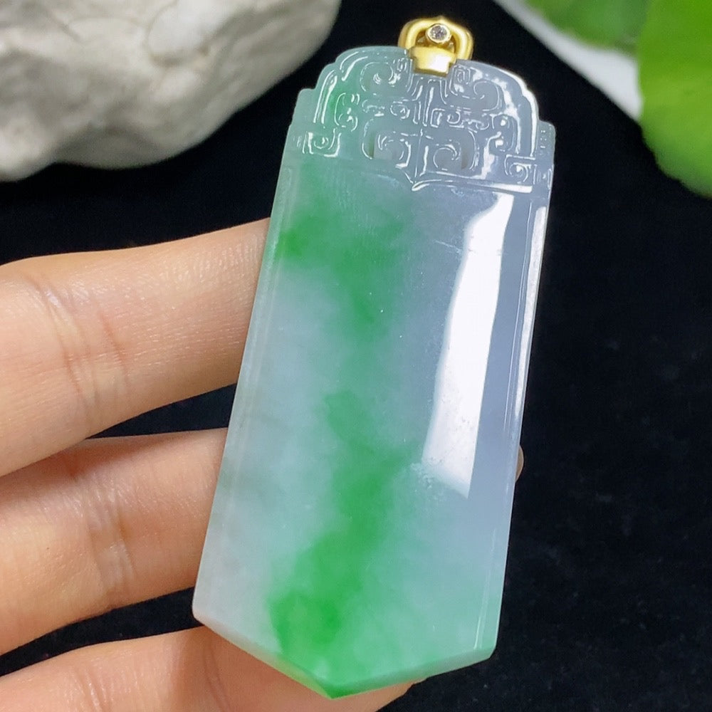Jadeite Antique Pendant 18k Non-Diamond